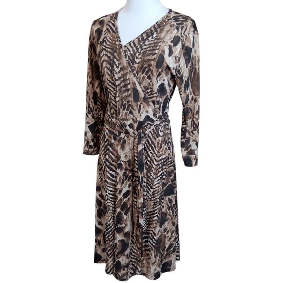 CHICO'S 1 Faux Wrap Dress Stretch Slinky Medium Animal Print Career Travel Trip - Picture 1 of 7